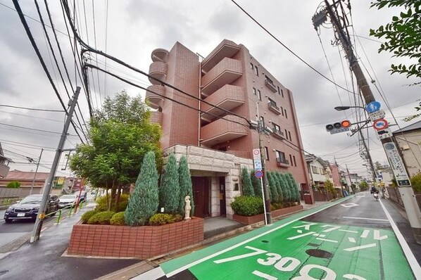 シュタイン・ブルグの物件内観写真